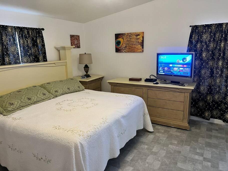 Death Valley/Prairiefire 3Bd/2Ba Home W/ Kitchen Pahrump Exterior photo
